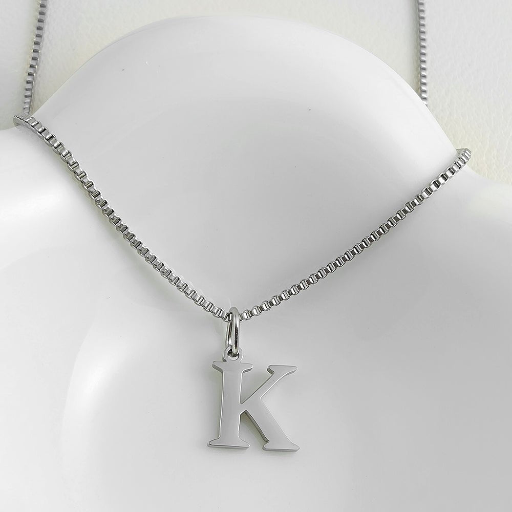 Colar Inicial Minimalista Ivonea - Auriella Joias