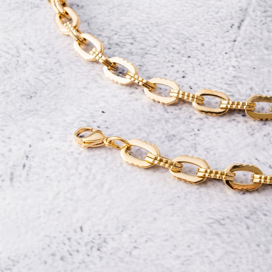 Colar Choker Rigid Elaris