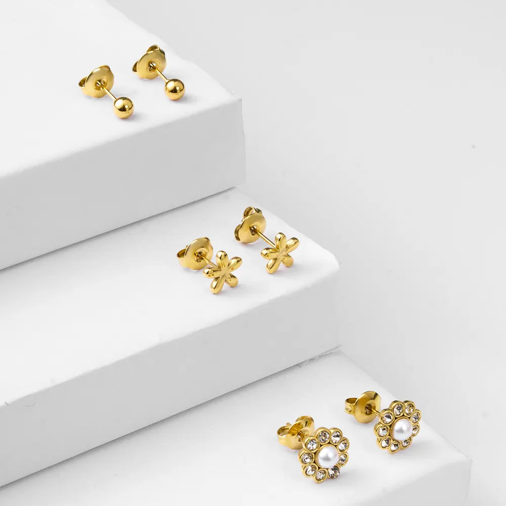 Trio de Brincos Flor Banhado em Ouro 18k