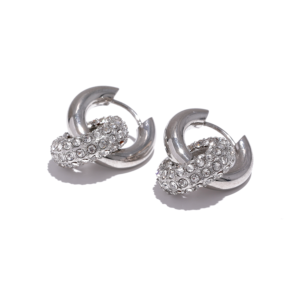 Brinco Argola Zircônia Inai