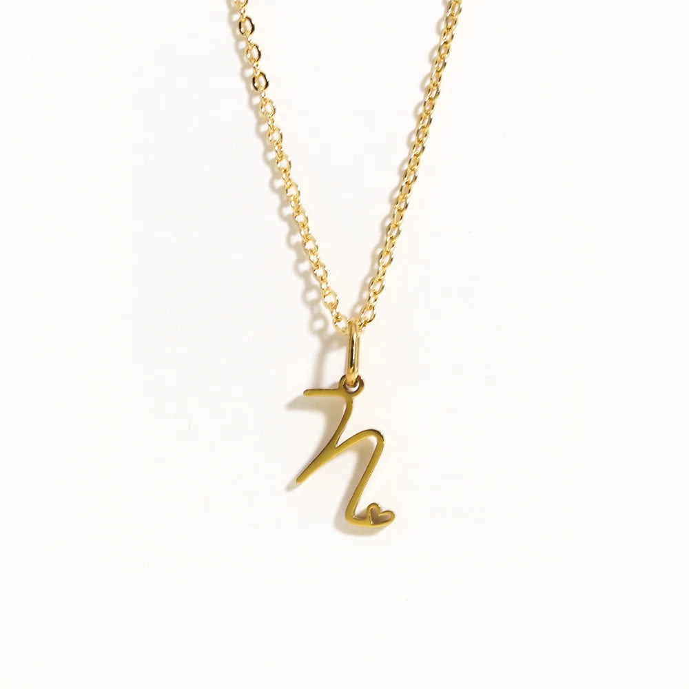 Colar Inicial Coração Banhado em Ouro 18k