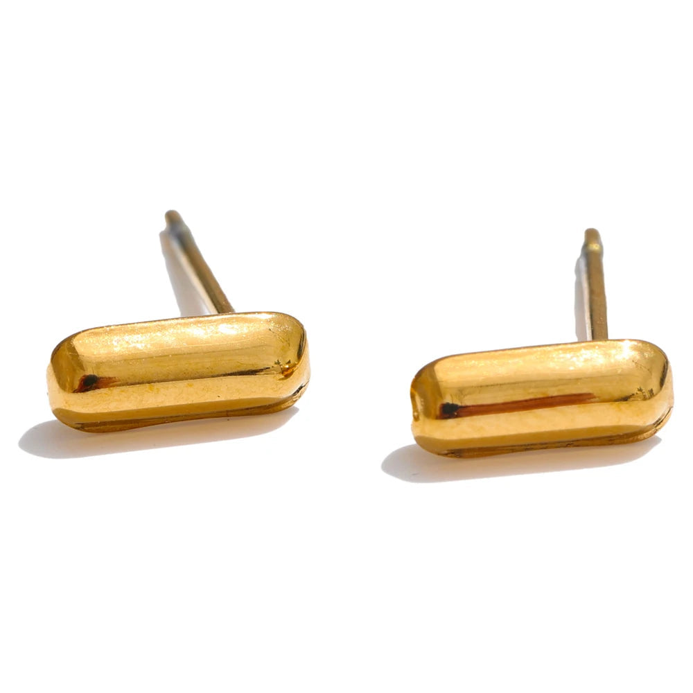 Brinco Inicial Minimalista Banhado em Ouro 18k