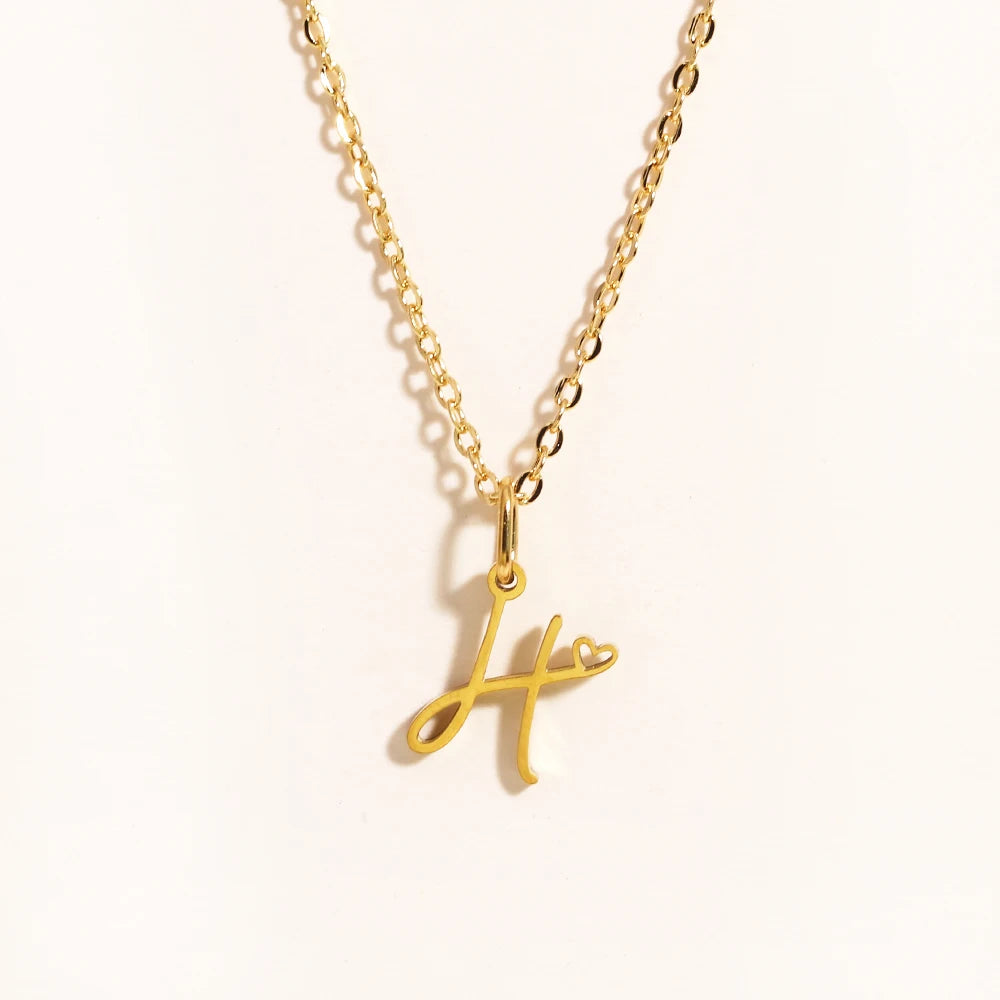 Colar Inicial Coração Banhado em Ouro 18k
