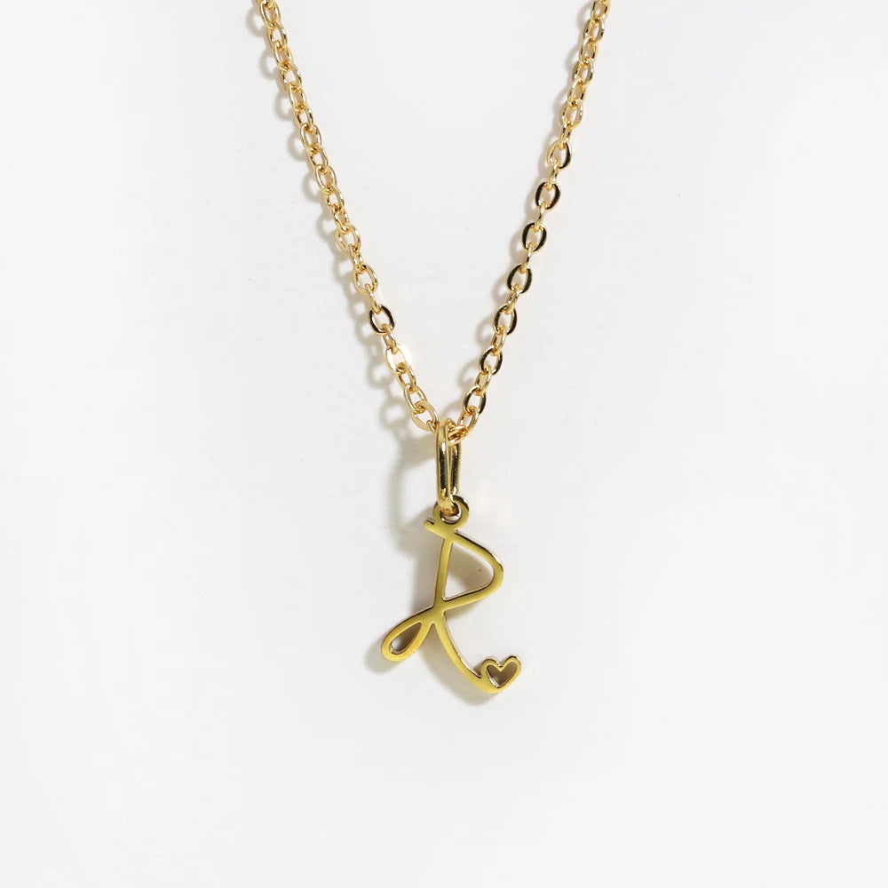 Colar Inicial Coração Banhado em Ouro 18k