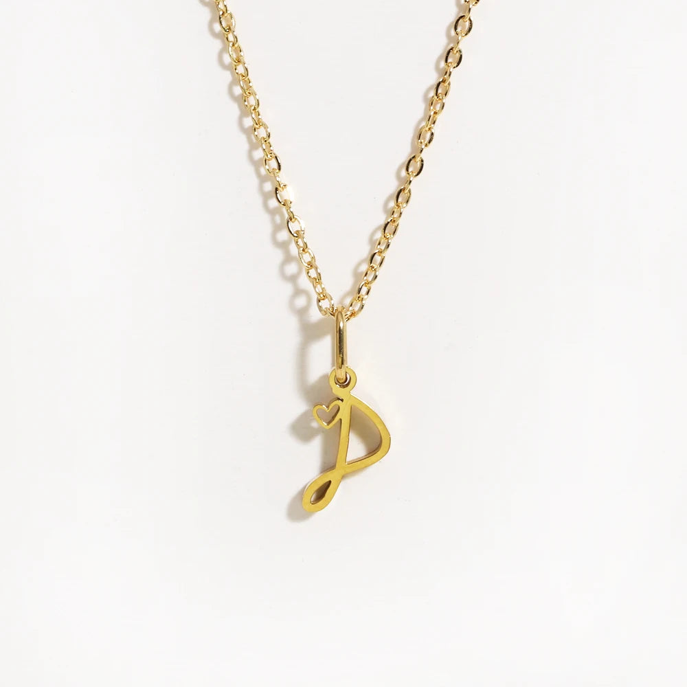 Colar Inicial Coração Banhado em Ouro 18k