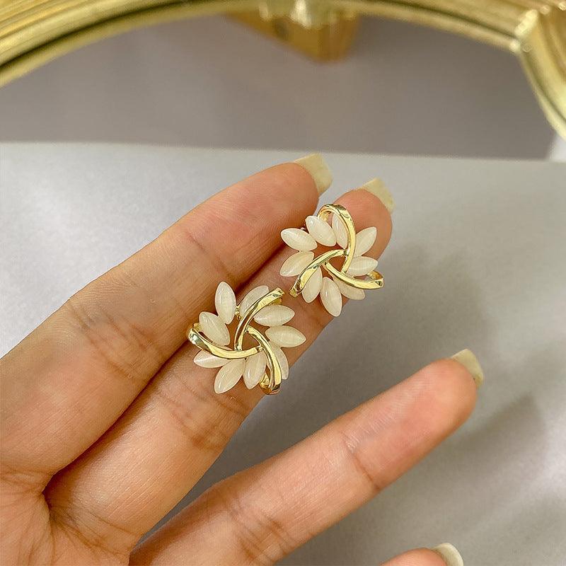 Brinco Pétalas Rava - Auriella Joias