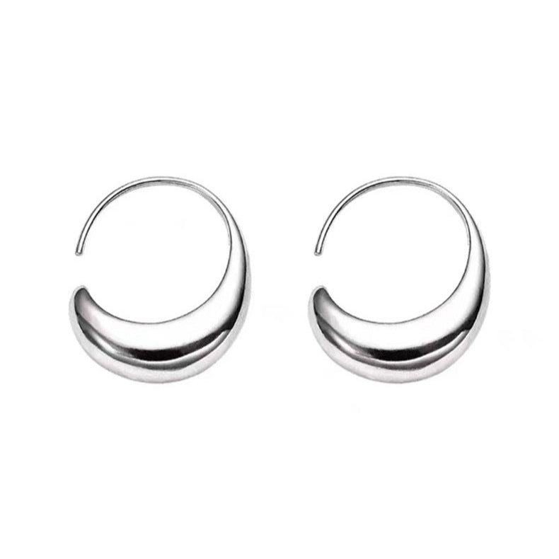 Brindo Argola Meia Lua Solenne - Auriella Joias -  yqi9yt-qe.myshopify.com -  yqi9yt-qe.myshopify.com