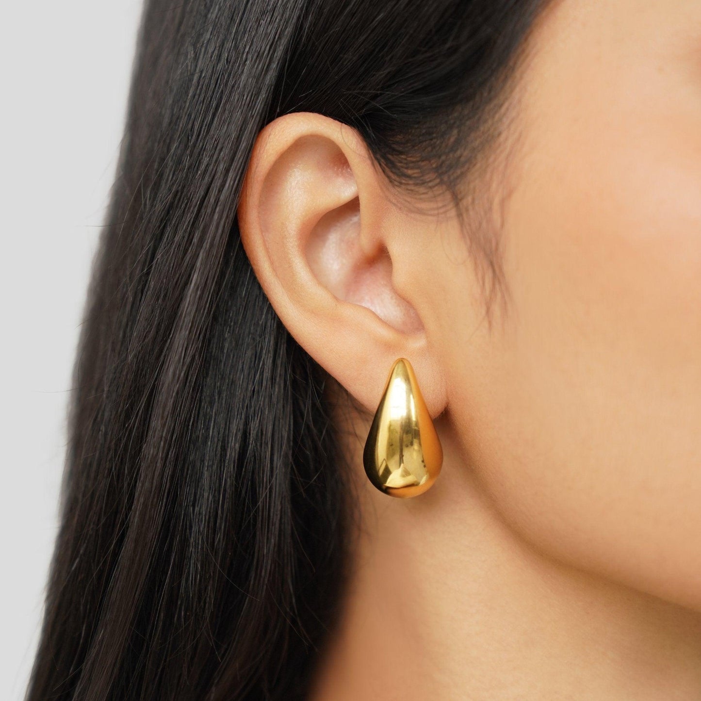 Brinco Gota Banhado em Ouro 18k