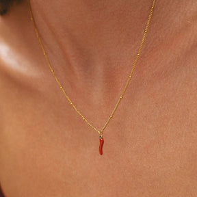 Colar Minimalista Pimenta Betina