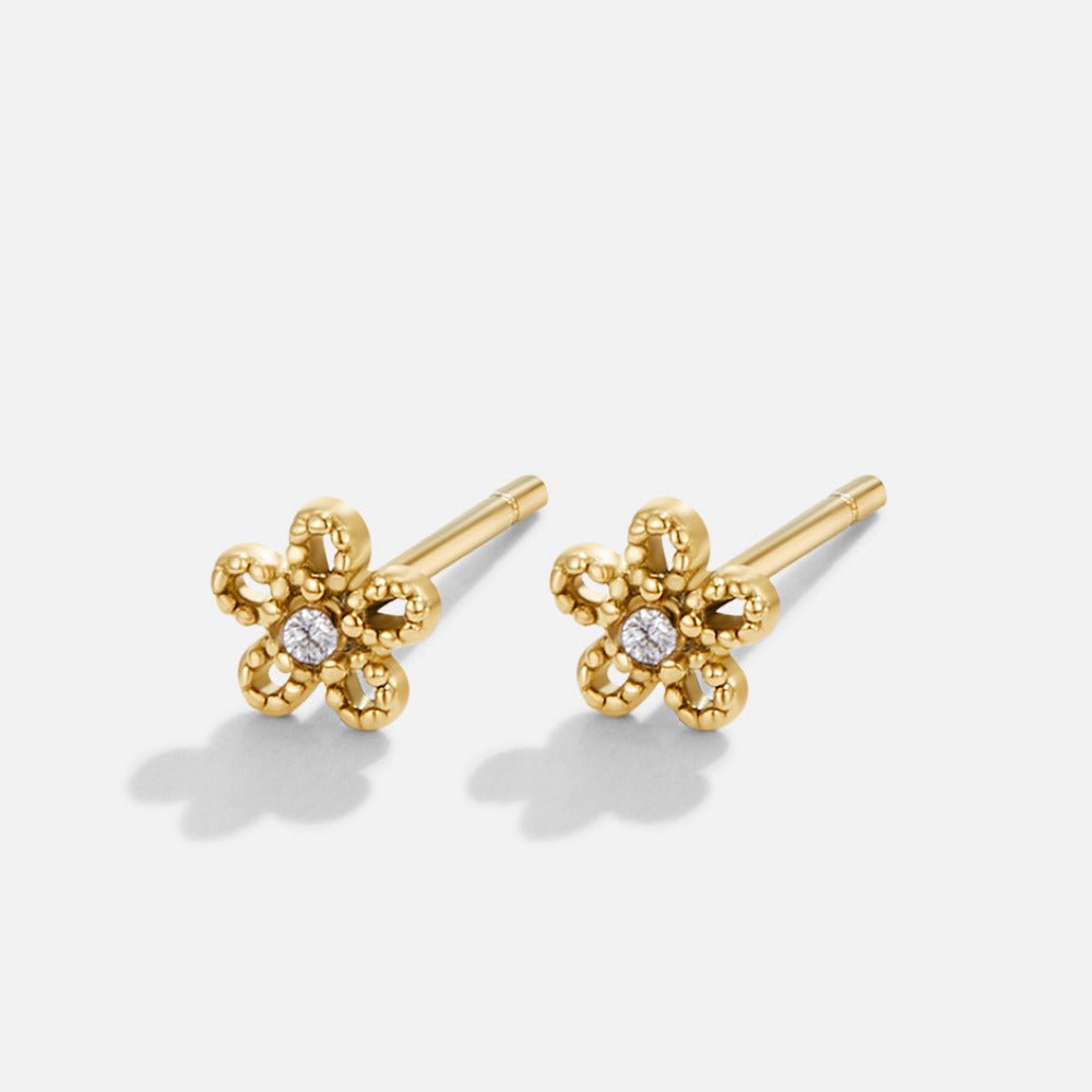 Brincos Mini Flor Banhado em Ouro 18k