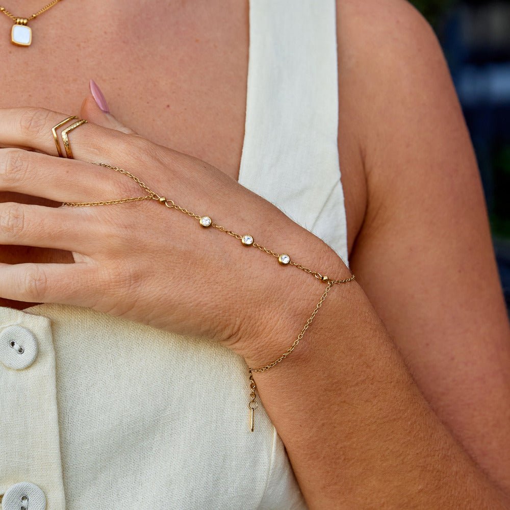 Pulseira de Mão Zircônia Banhado em Ouro 18k