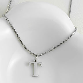 Colar Inicial Minimalista Ivonea