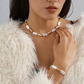 Colar Choker Pérola Fabi