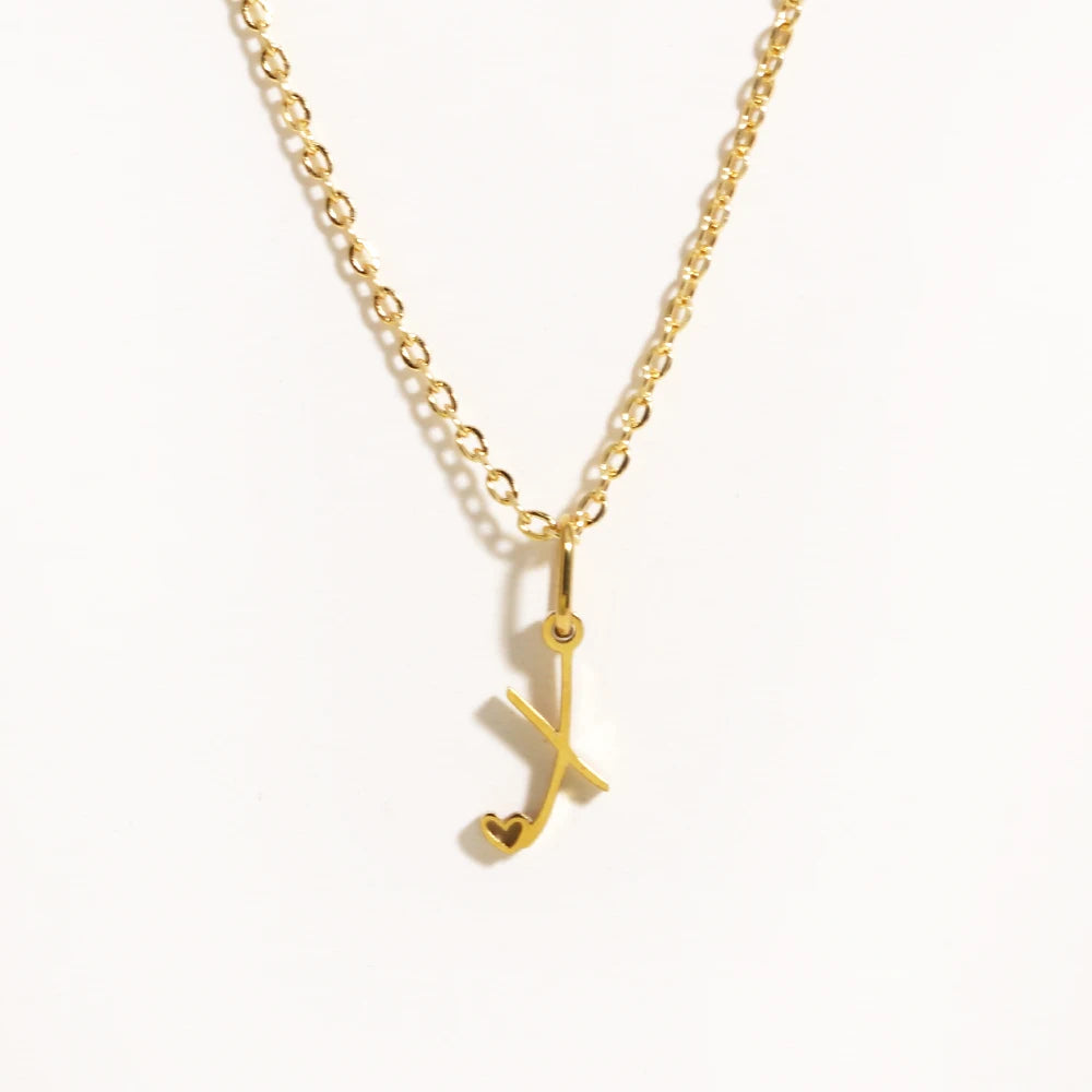 Colar Inicial Coração Banhado em Ouro 18k