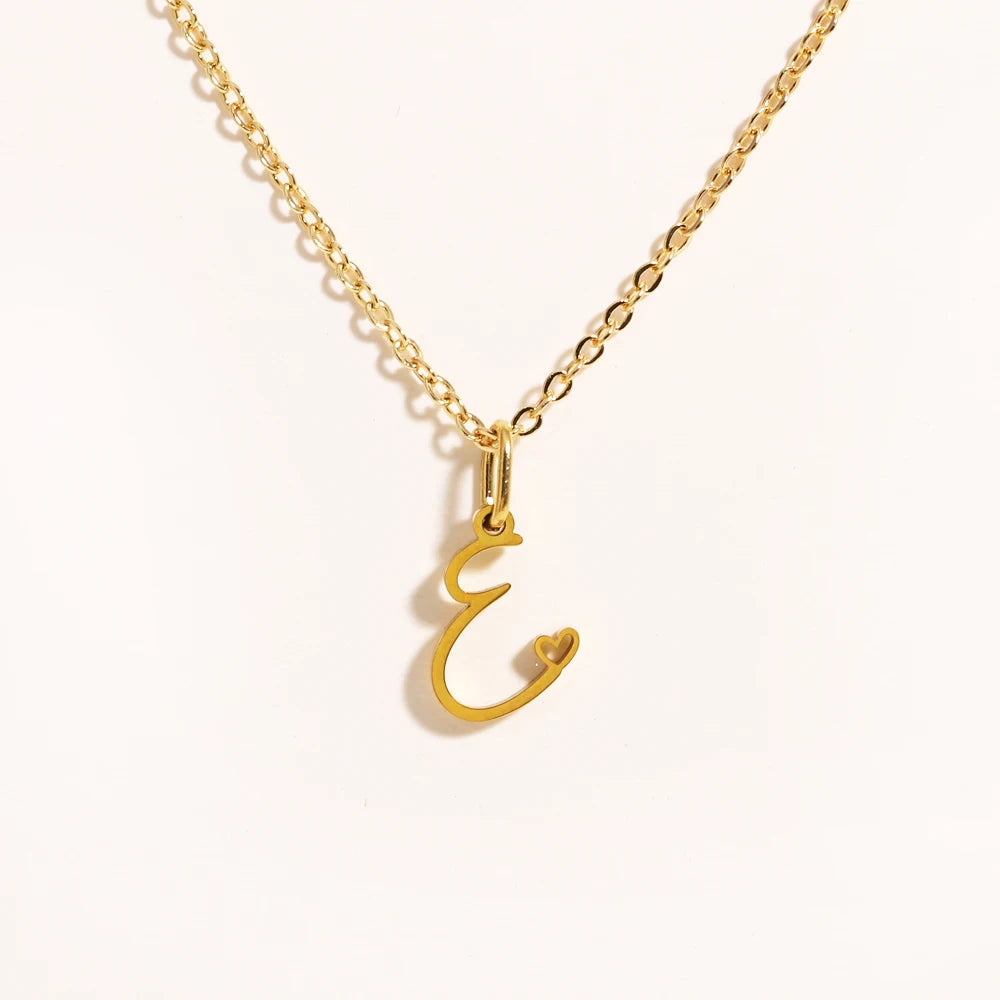 Colar Inicial Coração Banhado em Ouro 18k