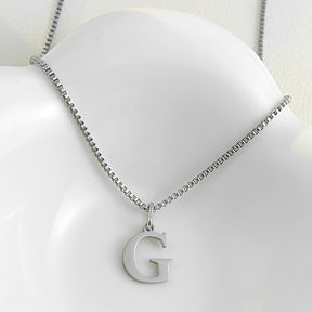 Colar Inicial Minimalista Ivonea