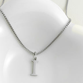 Colar Inicial Minimalista Ivonea