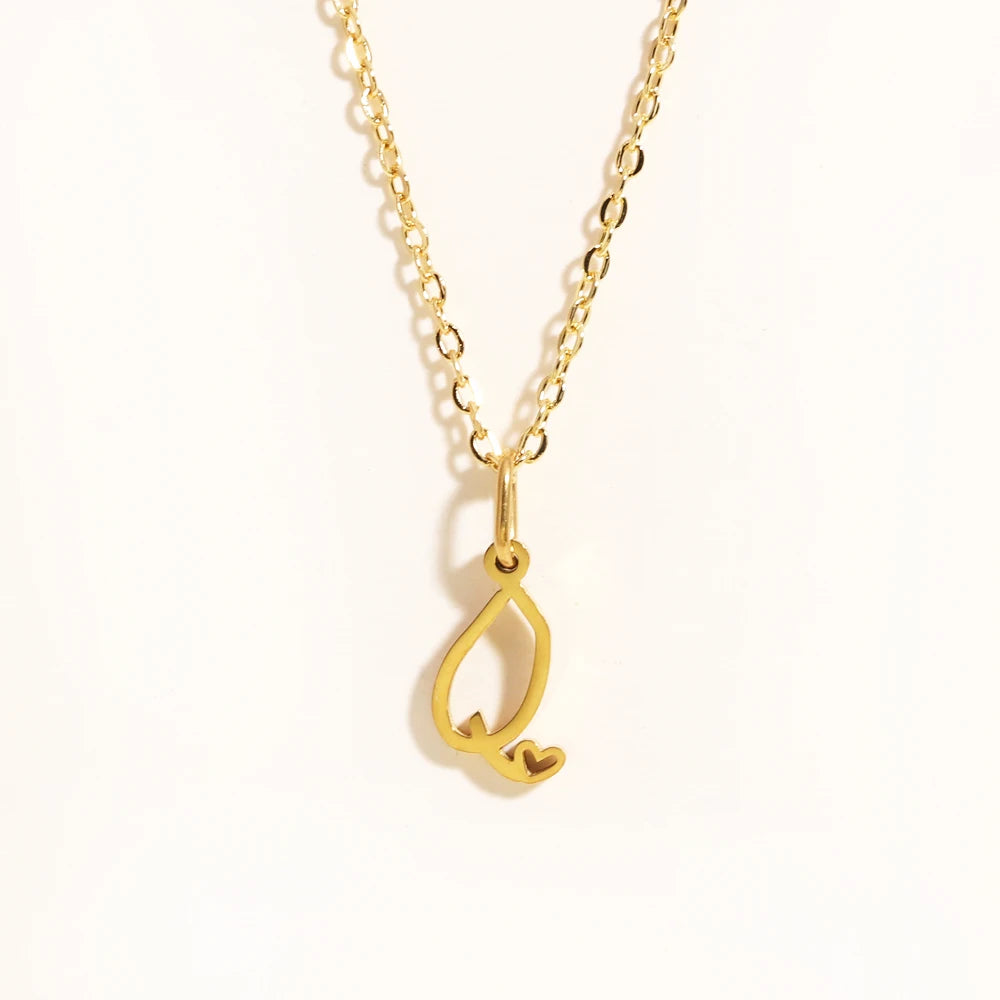 Colar Inicial Coração Banhado em Ouro 18k
