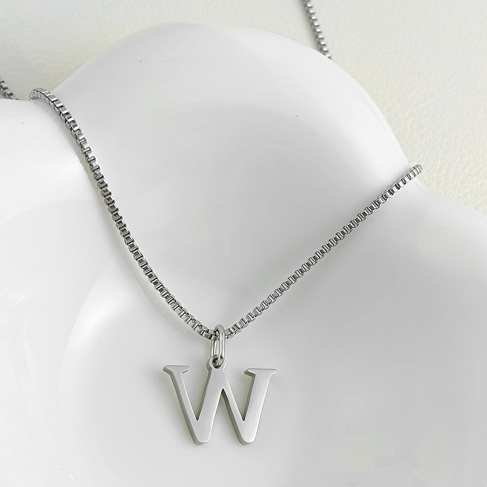 Colar Inicial Minimalista Ivonea - Auriella Joias