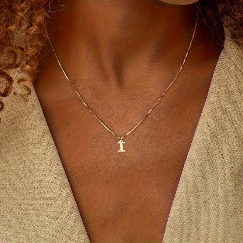 Colar Inicial Minimalista Ivonea - Auriella Joias