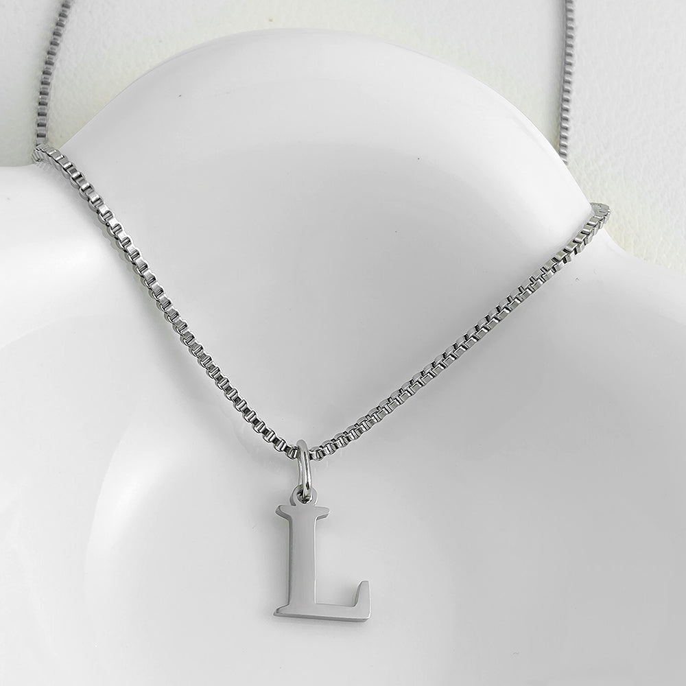 Colar Inicial Minimalista Ivonea - Auriella Joias