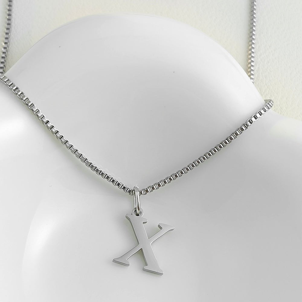 Colar Inicial Minimalista Ivonea - Auriella Joias