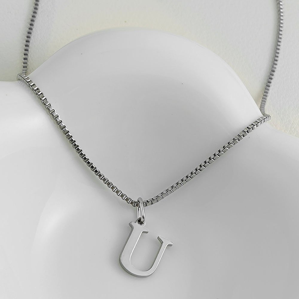 Colar Inicial Minimalista Ivonea - Auriella Joias